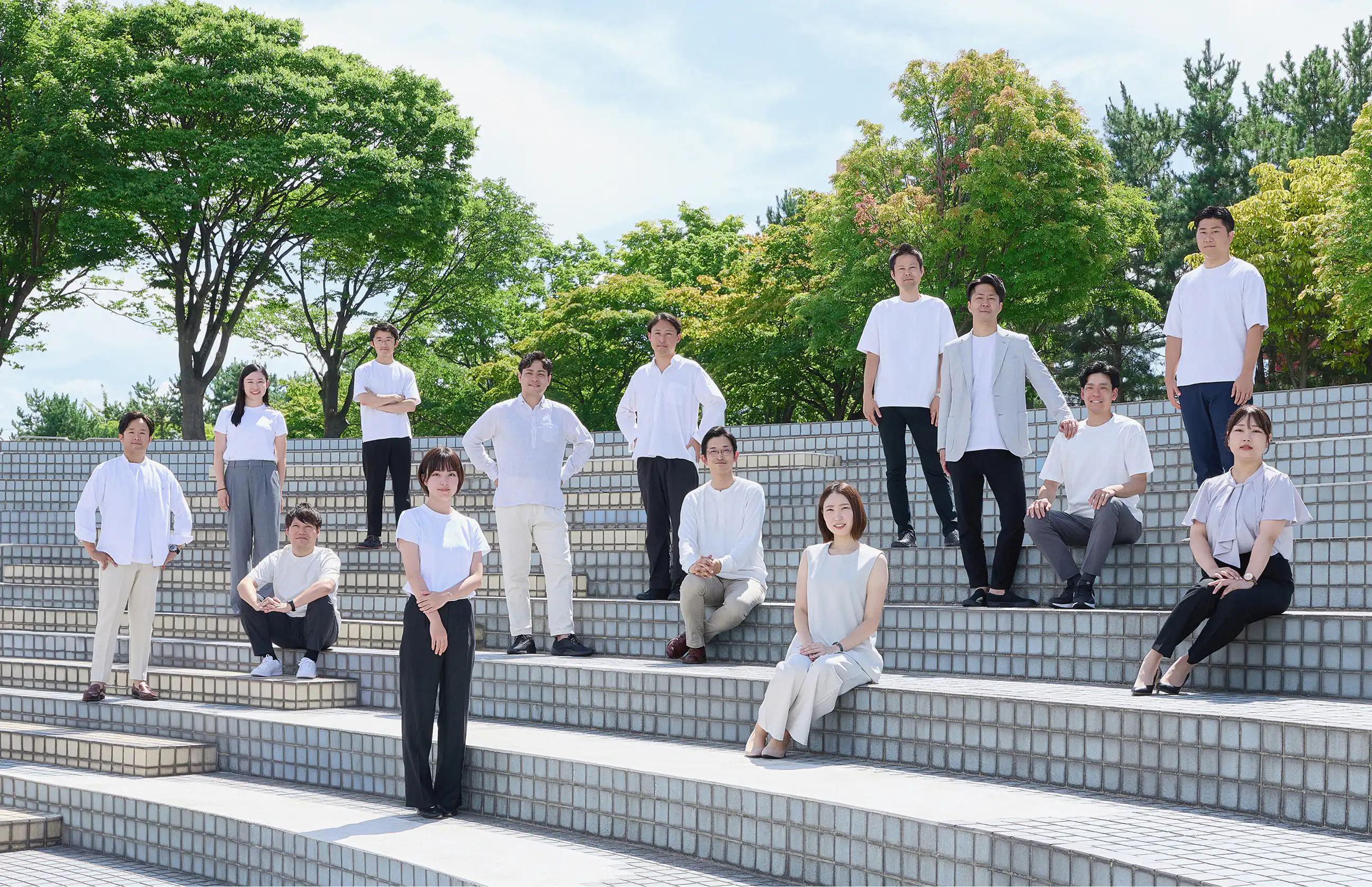 あおもり創生パートナーズの集合写真